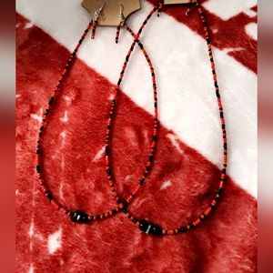 I'm making necklace and bracelet sets with or without rings super cute